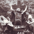 Na h�bitov� (1984)